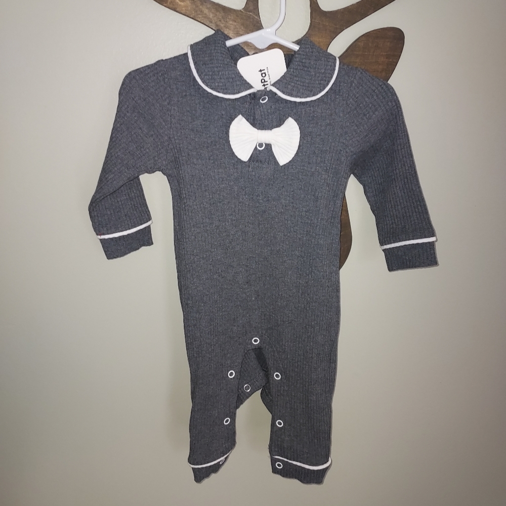 Baby Boy Grey White Bowtie One Piece Outfit NWT Size 3-6 Months